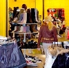 Магазины одежды и обуви в Ижме